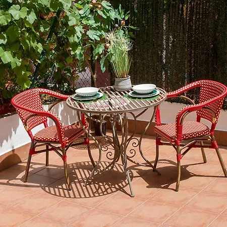 Appartement English House In By Apartelier